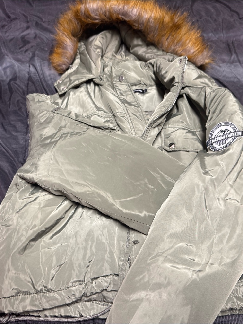 PrettyLittleThing Olive Green Puffer Coat with Faux Fur Hood